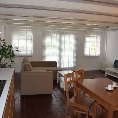 Konukevi Rembrandtplein Amsterdam