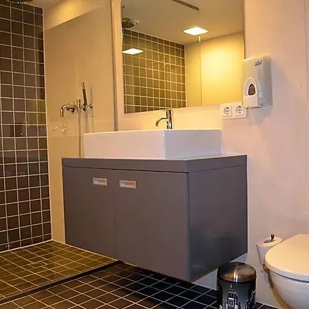 Rembrandtplein Guest house