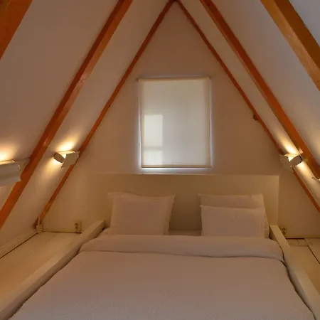 Rembrandtplein بيت ضيافة