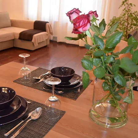 Rembrandtplein بيت ضيافة